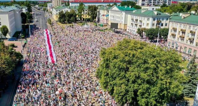 Арьев: так выглядит конец Лукашенко, вся страна на улицах, все города протестуют