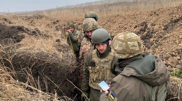 «У нас официально войны нет»: эксперт указал на главную причину неудач Украины в переговорах по Донбассу 